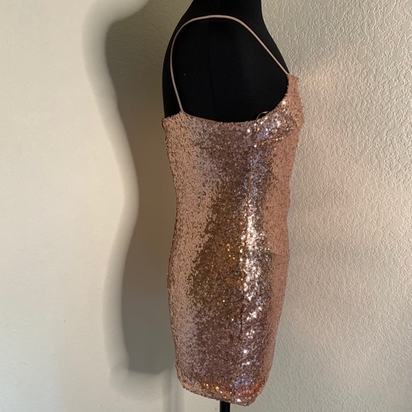 𝅺mind Code Rose Gold Sequin Sparkle Mini Bodycon Sexy Dress Size Medium (1114) - Picture 2 of 10